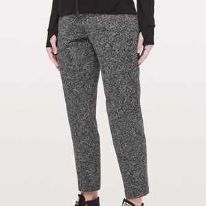 LULULEMON ON THE FLY PANTS